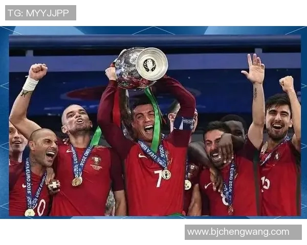 足球16号球星的传奇之路与辉煌成就探秘